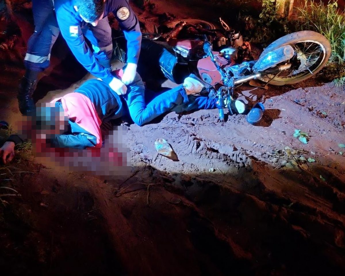 MOTOCICLISTA DE 29 AÑOS MUERE TRAS CHOCAR CONTRA UNA COLUMNA EN EL KM 6 MONDAY DE CDE