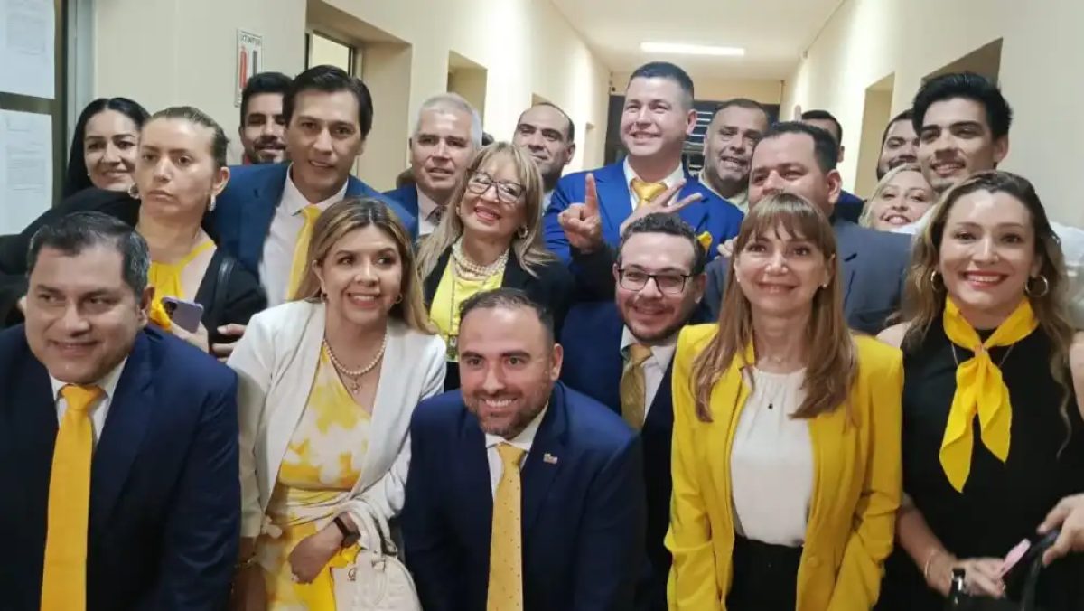 JORGE BOGARÍN INSCRIBE SU CANDIDATURA PARA VOLVER AL CONSEJO DE LA MAGISTRATURA